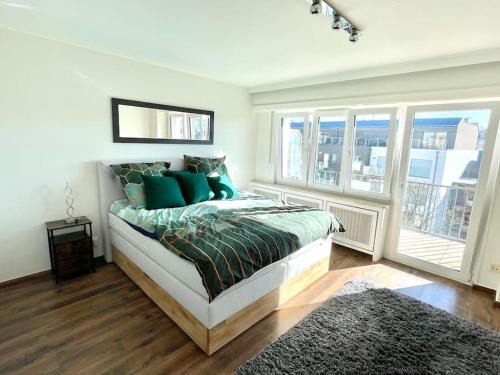 Gare Apartment | Big Penthouse 2 Bedrooms in Center with Parking and LargeTerrace-41