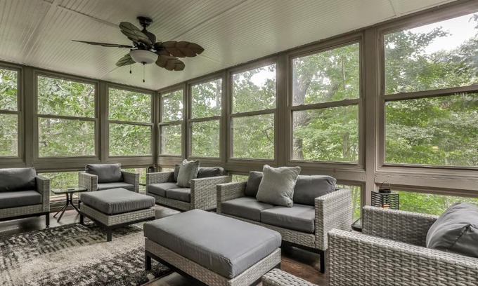 Big Canoe House | Big Sky - Pet Friendly Big Canoe GA Cabin-Modern amenities, hot tub, pet friendly, mountain views, access to lakes, golf courses