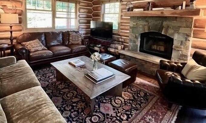 Powder Ridge Cabin | Big Sky Vacation Rentals: PR Red Cloud 10