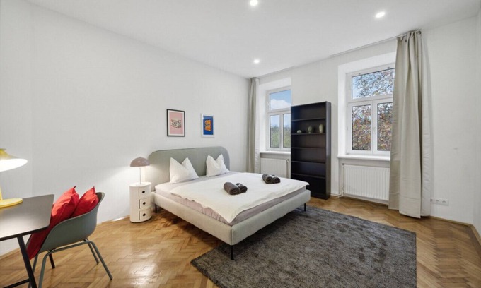 Funfhaus Apartment | Big spacious central apartment in Vienna