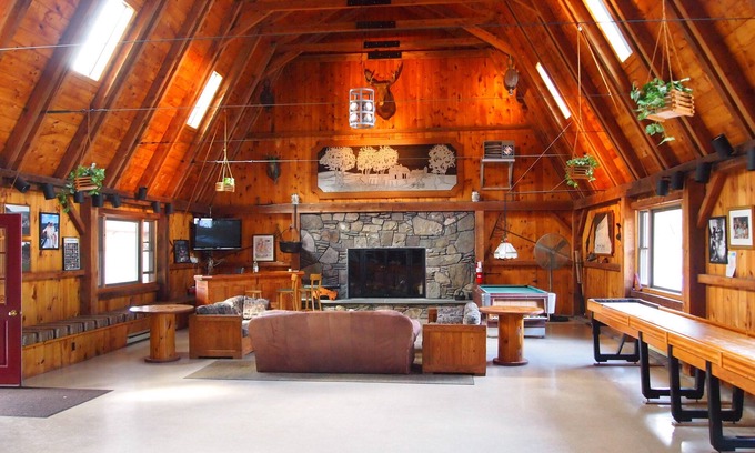 Union Dale House | Big Time Recreation And Entertainment Within A Few Miles Of Elk Mountain