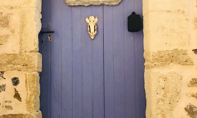 Caux House | Bijou de Soleil- Jewel of the Sun (a holiday home near Pezenas)