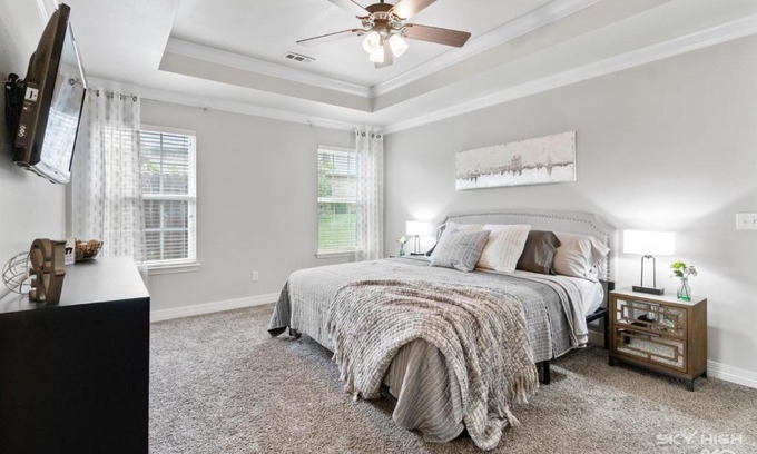 Bentonville House | Bike In-Out, Close to Applegate and Coler Trails, Close to Downtown, Dogs OK