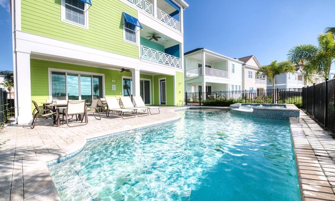 West Kissimmee Cottage | Bikini Bay Cottage with Private Pool near Disney and Margaritaville Resort &.