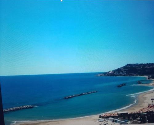 Arma di Taggia Apartment | Bilocale in palazzo quinto piano con ascensore