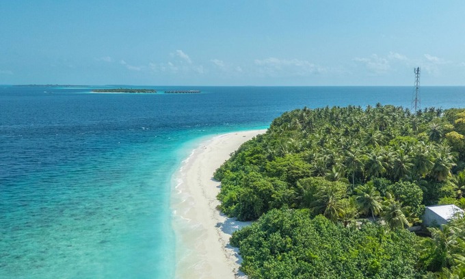 Kamadhoo Hotel | Biosphere by Hawks