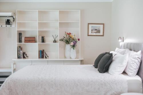 Bombira Bed & Breakfast | Birches Mudgee
