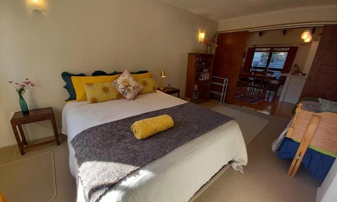 Te Awanga Bed & Breakfast | Birds Eyes Te Awanga