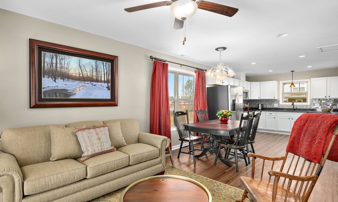 Weaverville Cottage | Birdsong Beauty Just off Main Street