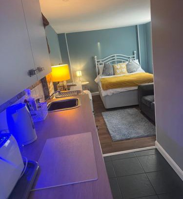Birkdale Apartment | Birkdale's Hidden Gem