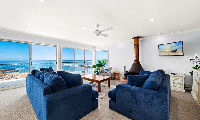 Anna Bay House | Birubi Beach getaway at Anna Bay
