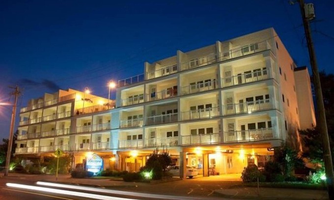 North End Hotel | Biscayne Suites