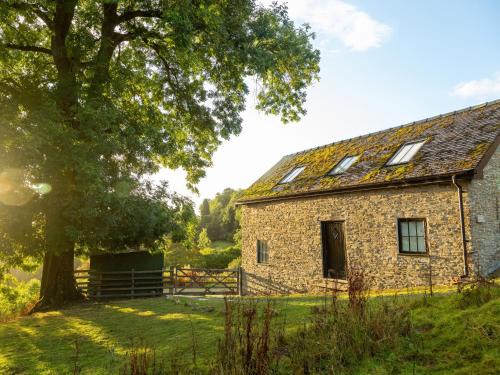 Bishops Castle House | Bishop's Castle Barn