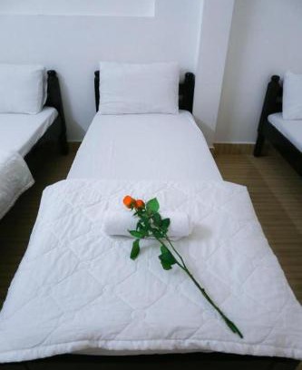 Hue City Centre Hotel | BK48