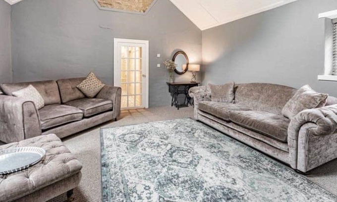 Rowlands Gill Cottage | Black Bee Cottage at Steelclose Mill