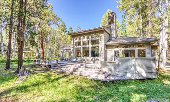 Black Butte Ranch House | Black Butte Contemporary