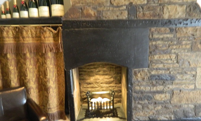 Brighouse Hotel | Black Horse Inn