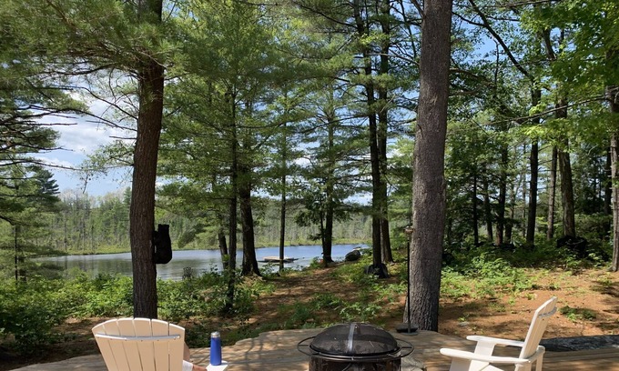 Torrance Cottage | Black Lake Lodge Renovated spacious cottage, sleeps 16