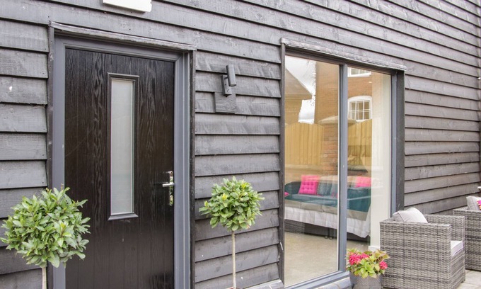 Pulverbatch Cottage | Black Lion Barn Retreat
