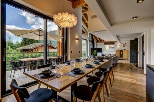 Les Tines Ski Chalet | Black Pearl