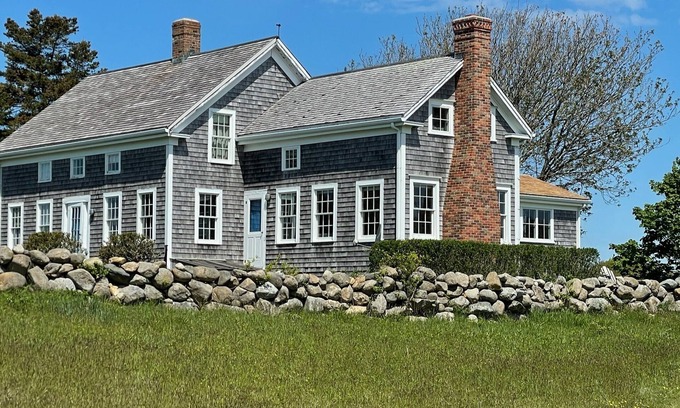 Block Island House | Black Rock Farm. Renovated farmhouse & Barn both w/AC, 2.6 acres, swimming hole