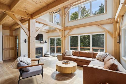 Stowe Area House | Black Rock Lodge