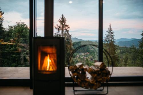 Slavske Cabin | Black Rock Mountain Retreat