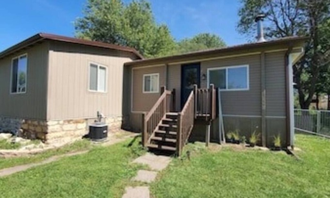 Bagley House | Black Sheep Lodge:Cozy & Casual-Dog Friendly