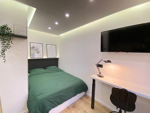 Bourgfelden Apartment | BLACK TOUCH STUDIO - FIBRE*PARKING*NEAR BASEL