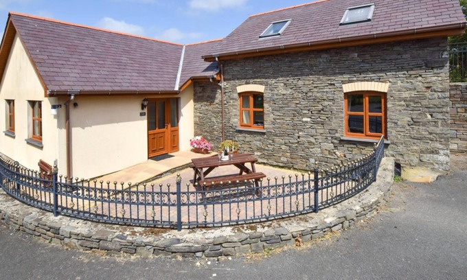 Aberystwyth House | Blaenilar in Aberystwyth