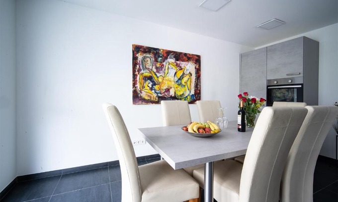 Rhein-Erft-Kreis District Apartment | Blauer Stein 7a WH01 - Apartment 3 SZ, 5 Betten