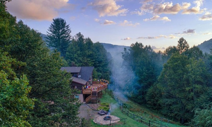 Hot Springs House | Bliss House