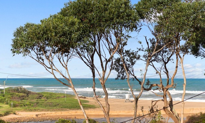 Stanwell Park House | Blissful Beachside Stay /Stanwell Park