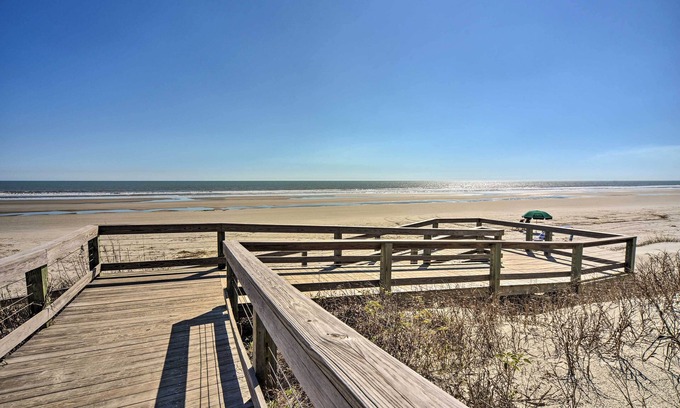 Kiawah Island Villa | Blissful Kiawah Island Escape: Walk to the Beach!