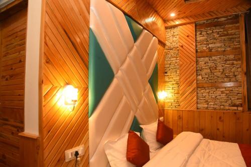 Banjar House | Blissful Lodge