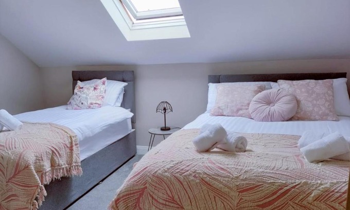 Belfast House | Bloomfield House