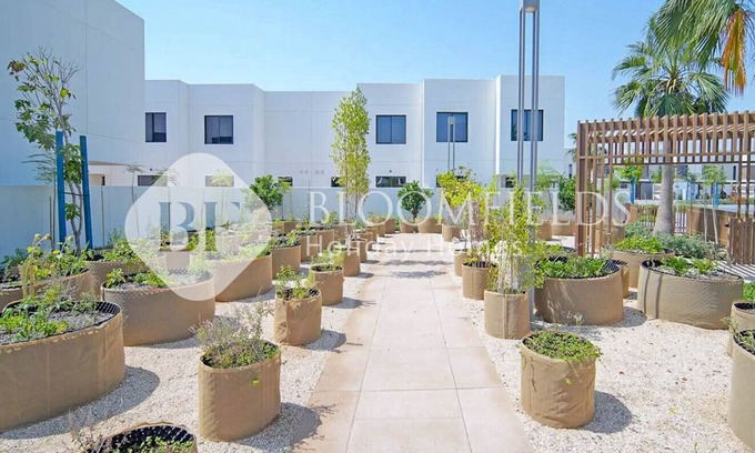 Abu Dhabi Villa | Bloomfields Royal 4Br Noya Viva