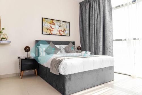 Al Raha Beach Apartment | Bloomfields Spacious Stu In Raha Beach The View