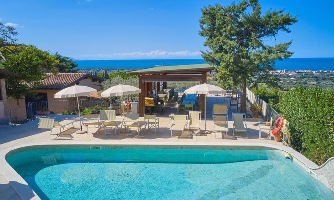 San Vincenzo Apartment | Blu - Euroappartamenti