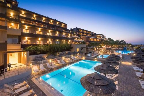 Mononaftis Resort | Blue Bay Resort Hotel