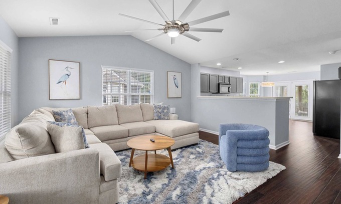 Charleston House | Blue Belle - Across from Pool near Credit One