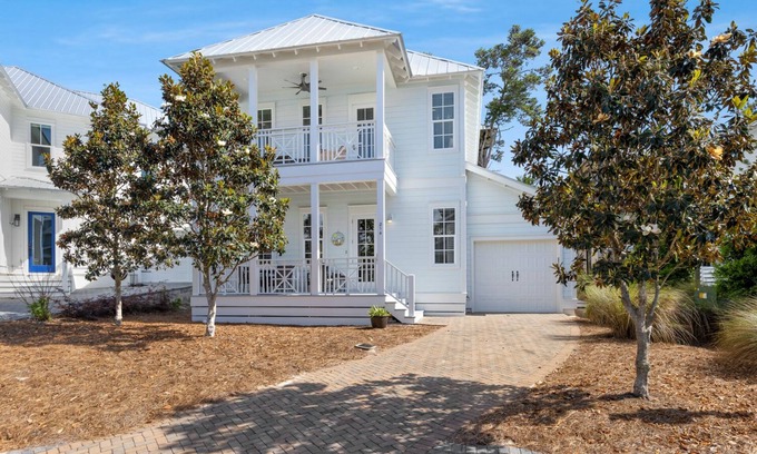 Lakeside at Blue Mountain Beach House | Blue Cabana - 6 Seater Golf Cart, Close To Red Fish and Beach, Pool, 3 Bikes