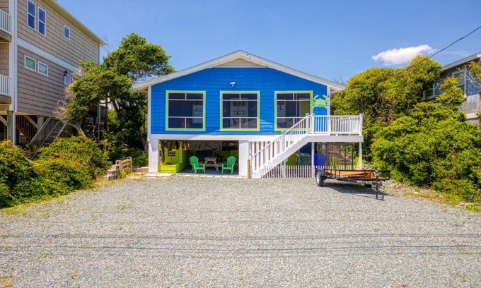 Surf City House | Blue Crab