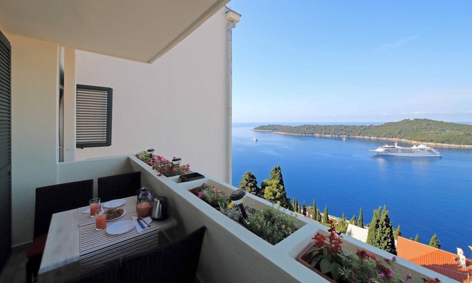Municipality of Dubrovnik Apartment | Blue Harmony Sea View Apartment