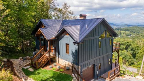 Boone House | Blue Heaven