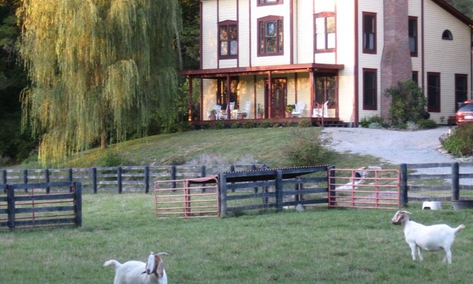 Richmond Bed & Breakfast | Blue Heron B&B and Retreat Center