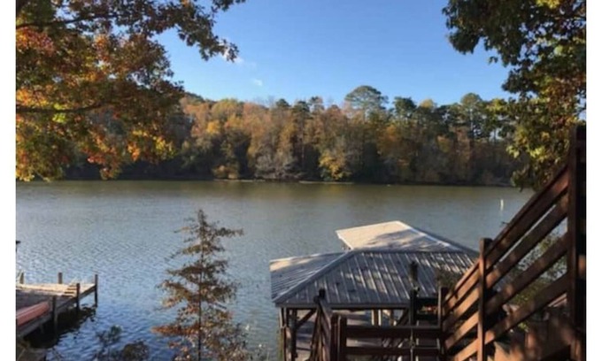Albemarle House | Blue Heron Bungalow with DEEP WATER and all the fun LKT has to offer!!