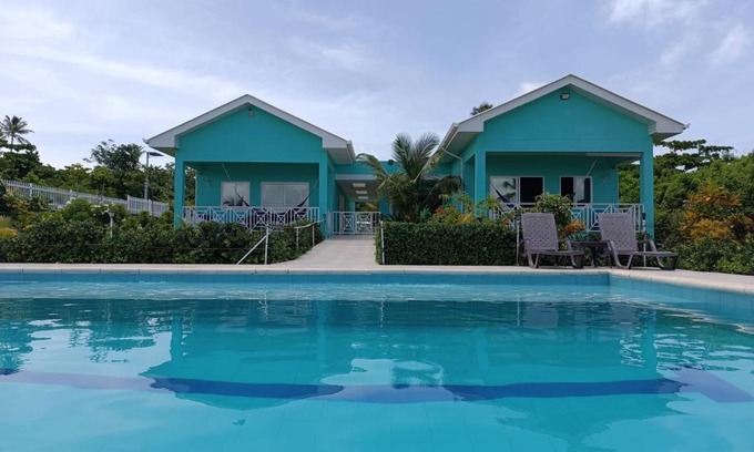 Punta Sur Cabin | Blue Lizard House