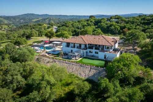 Bradley House | Blue Oak Oasis