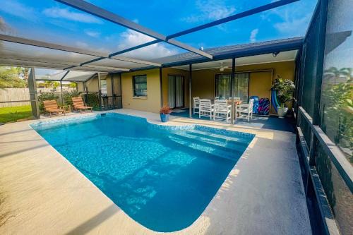 Englewood East House | Blue Pearl